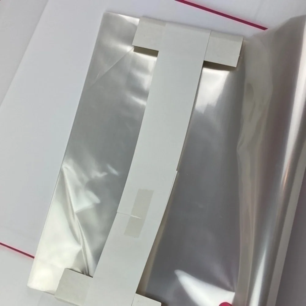 Colorbok Scrapbook 12in x 12in Dark Pink Fabric‎ 10 Top Loading Page Protectors